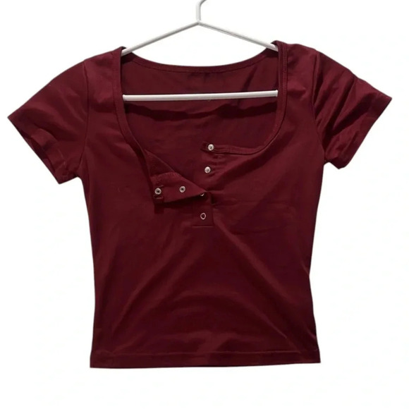 Cropped Top - Picture 3 of 5